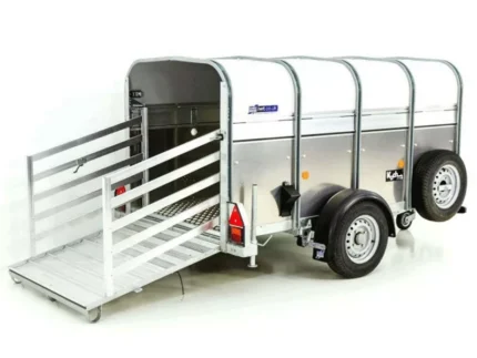 Ifor Williams Schaf-und Kälberanhänger P8G 124x250cm Höhe:115 1,4t